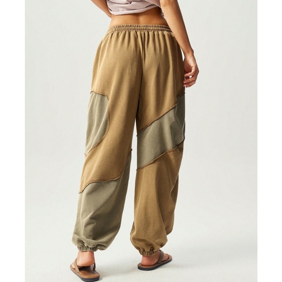 Boho Flower Patch Color Block Stretchy Waist Jogger Pants - Picture 6 of 7